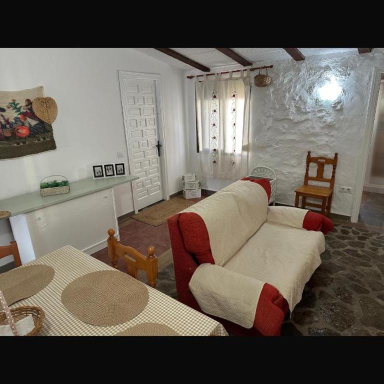 Casa rústica Lala - Casa Vacacional de 3 dormitorios - 2