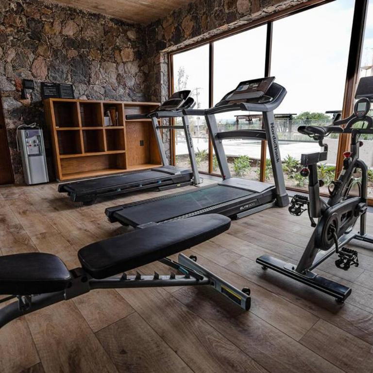 Exclusive Luxury Home with Rooftop Jacuzzi - Five-Bedroom House - 37