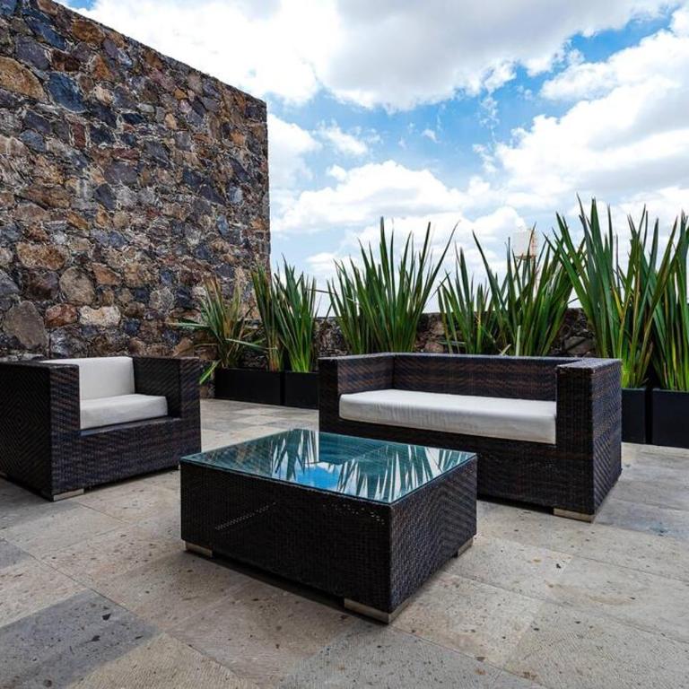 Exclusive Luxury Home with Rooftop Jacuzzi - Five-Bedroom House - 48