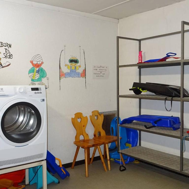 Appartement spacieux 2 pièces aux Gets - 4 pers, balcon, centre village, wifi, draps et serviettes inclus - FR-1-802-35 - Appartamento - 12