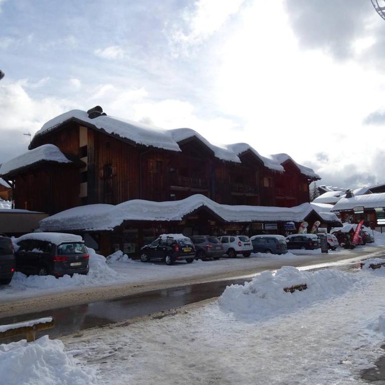 Grand studio duplex lumineux - 6 pers - centre Les Gets - parking privé - à 400 m des pistes - FR-1-802-37 - Monolocale - 1