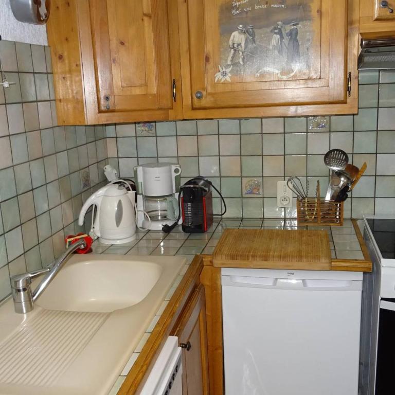Appartement confortable 3 pièces - 8 pers - Centre station - WiFi - Parking - FR-1-802-41 - Apartment - 3