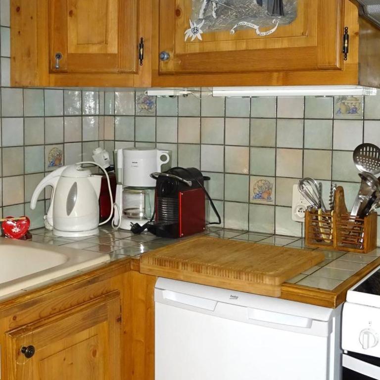 Appartement confortable 3 pièces - 8 pers - Centre station - WiFi - Parking - FR-1-802-41 - Apartment - 4