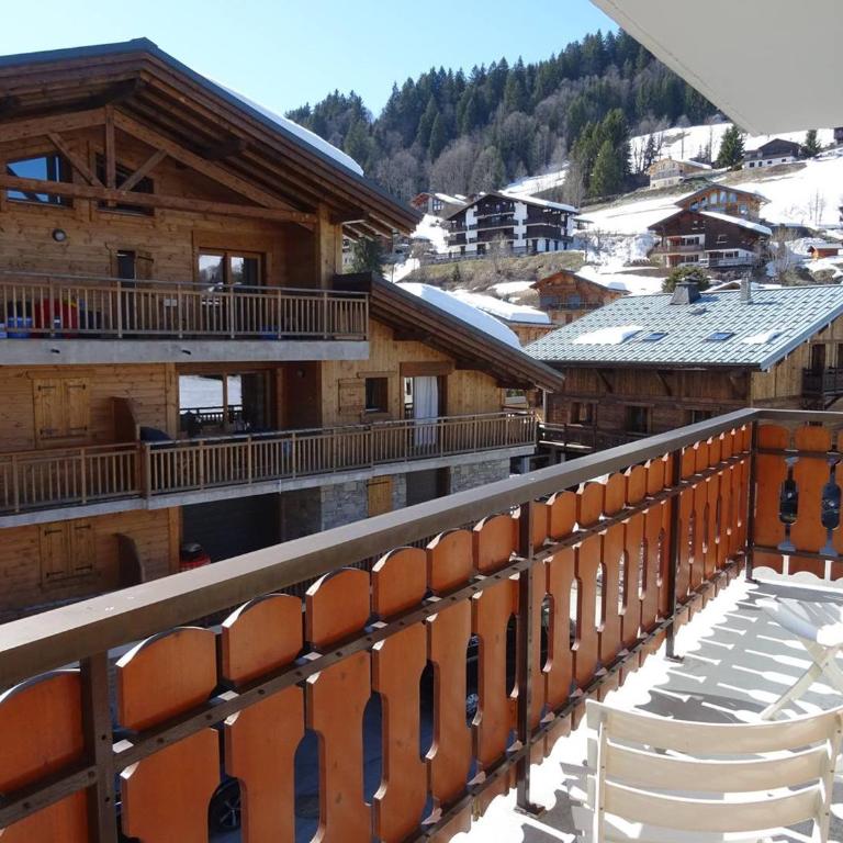 Appartement confortable pour 5 pers - Sud, balcon, garage - 300m commerces/pistes, Les Gets - FR-1-802-67 - Appartamento - 10