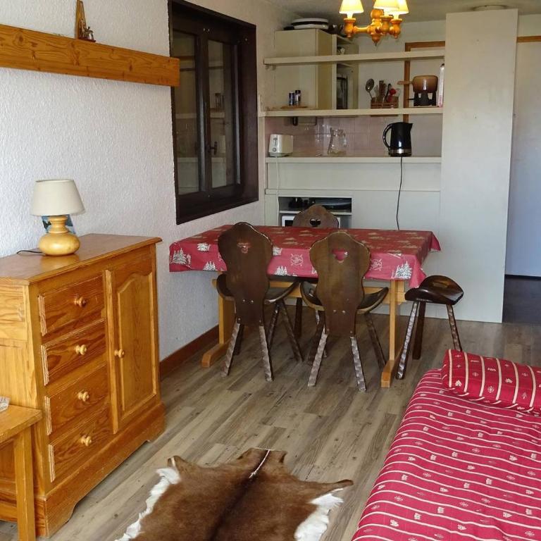 Studio cabine confortable 4 pers, centre Les Gets, proche commerces - FR-1-802-78 - Studio - 2