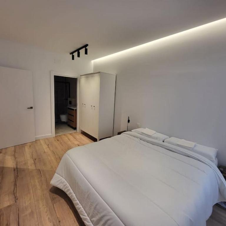 Moderno apartamento centrico para 8 personas - Apartment - 6