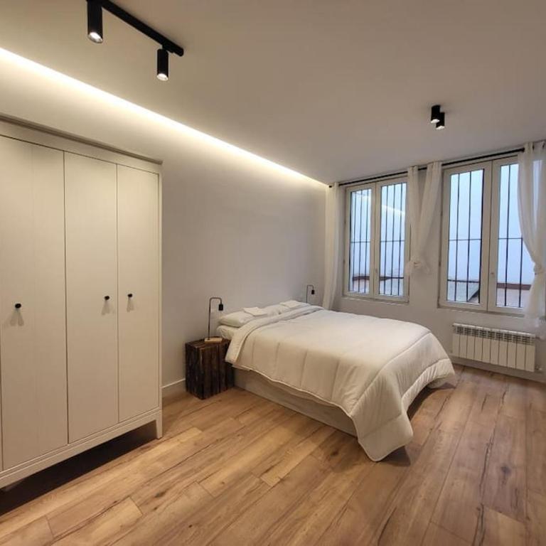 Moderno apartamento centrico para 8 personas - Apartment - 11
