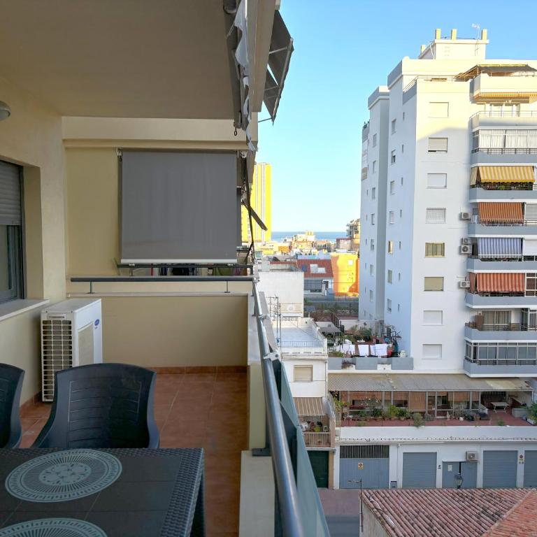 Evans Realty BF Parking & Piscina & Terraza - Two-Bedroom Apartment - 8