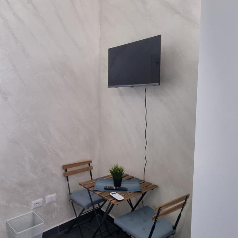 Domus Cestai - Double or Twin Room with Bathroom - 7