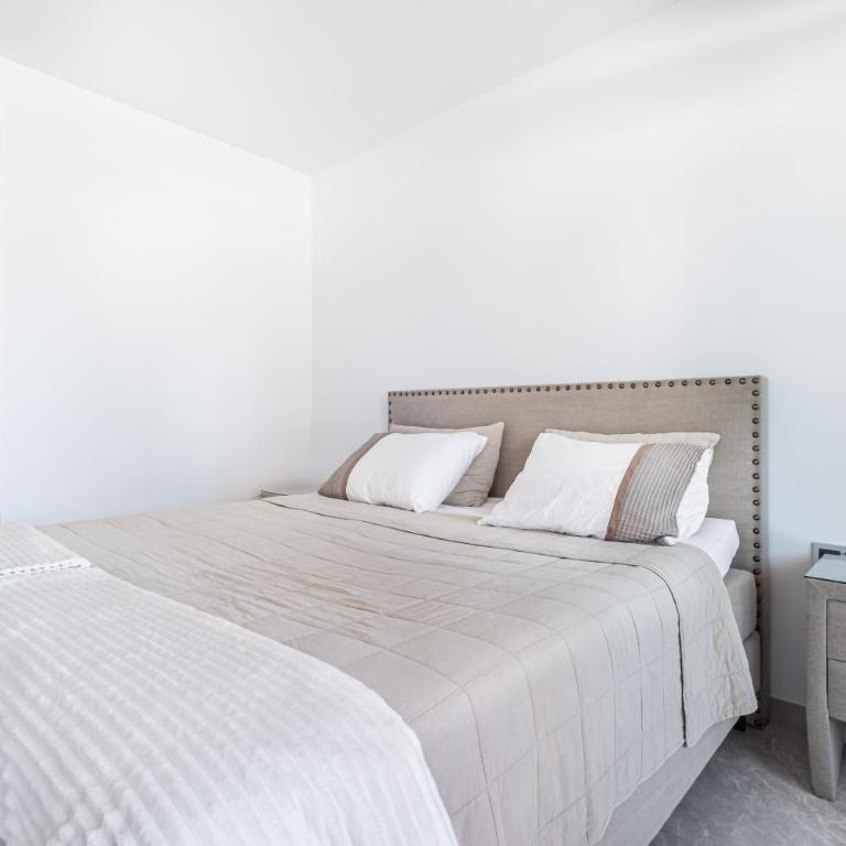 Sunset Waves Siesta - Two-Bedroom Apartment - 16