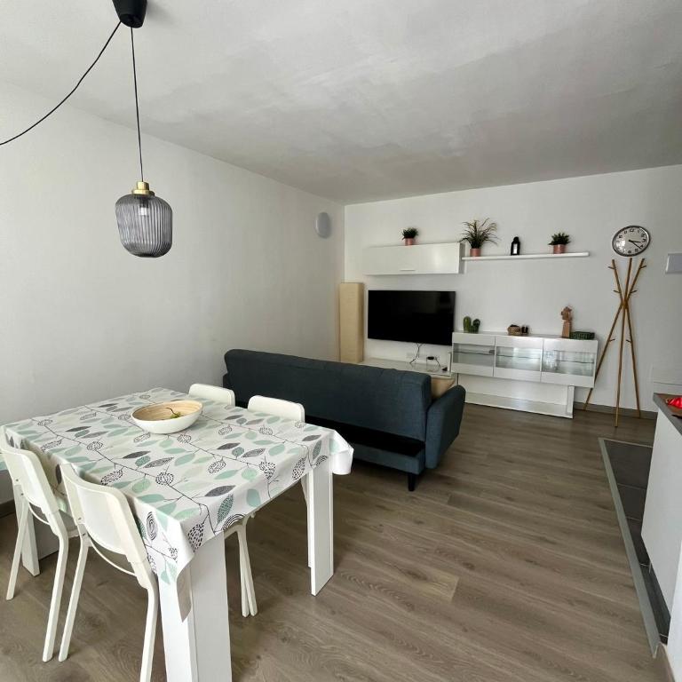 Piso F-Primavera GT - Apartamento de 1 dormitorio - 12