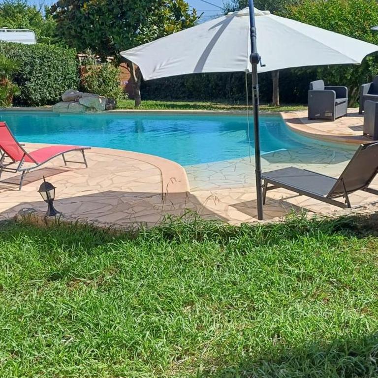 Très jolie villa à Vence - Villa avec Piscine Privée - 3