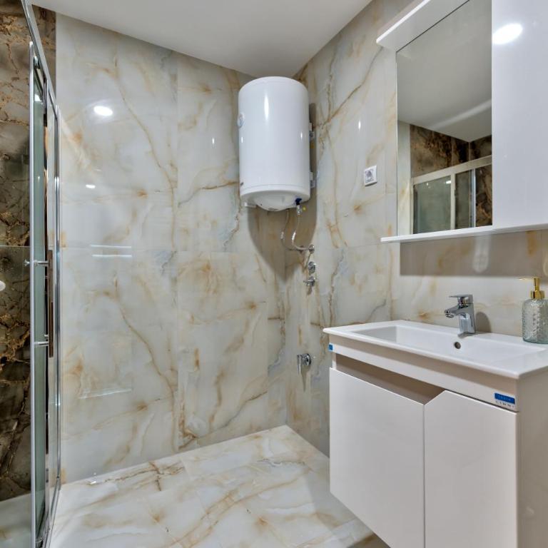 VIP Bogić Apartmani - Recepcija - Apartman sa Terasom - 17