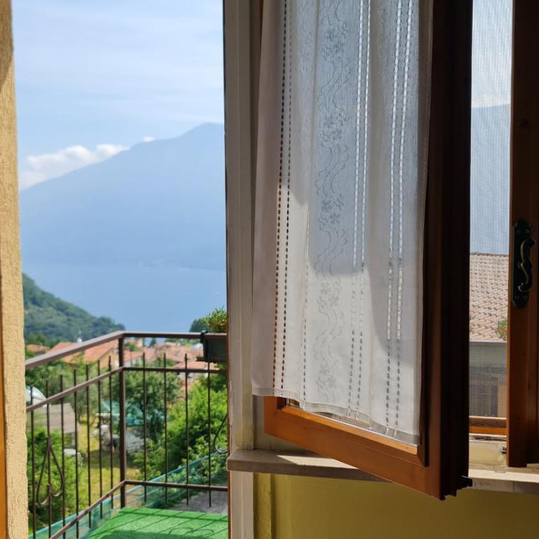 Lucerna studio Balcony lake view by Gardadomusmea - Monolocale con Vista Lago - 13