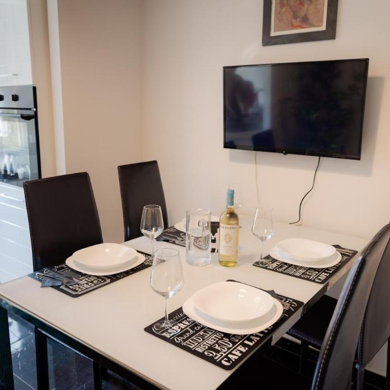 Style134 Apartment 50 meters from Metro A Lucio Sestio Station - Appartement 2 Chambres - 4