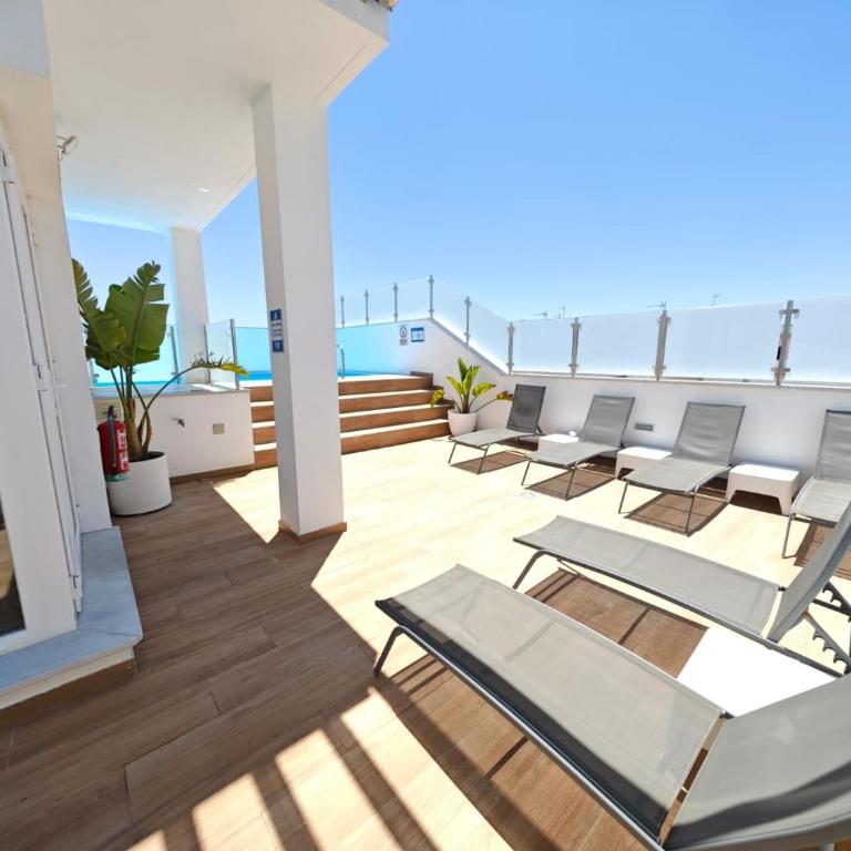Apartamento nuevo en Planta Baja B con Piscina y Solarium - Apartamento de 1 dormitorio - 12