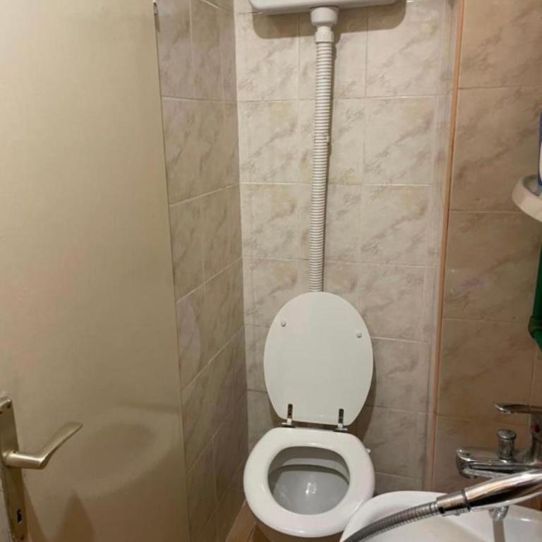 Soba sa zajednickim kupatilom - One-Bedroom Apartment - 2
