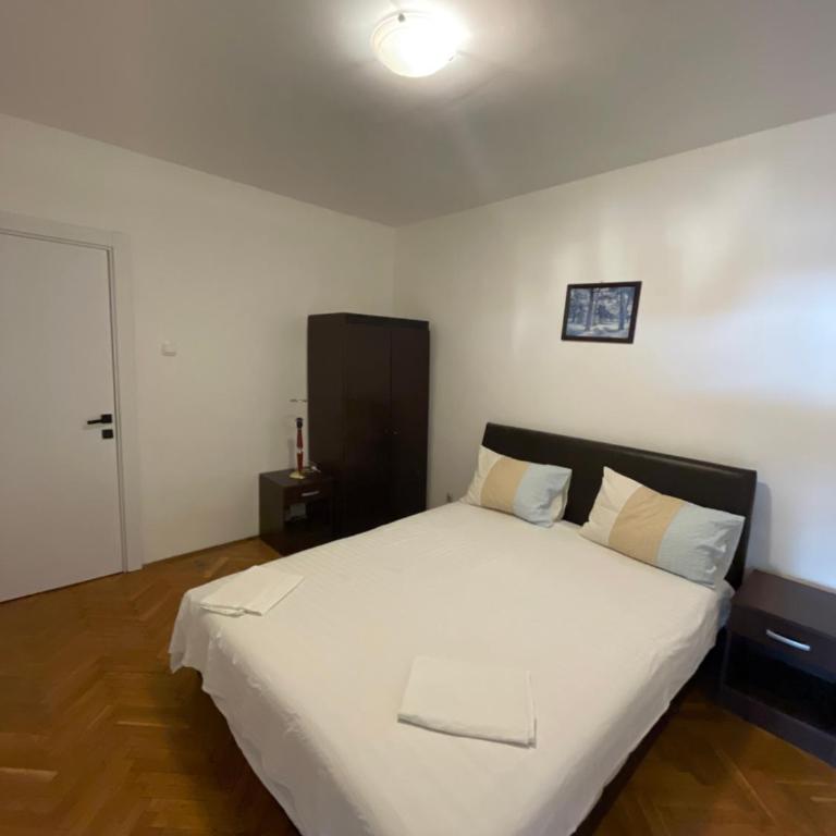 Soba sa zajednickim kupatilom - One-Bedroom Apartment - 9