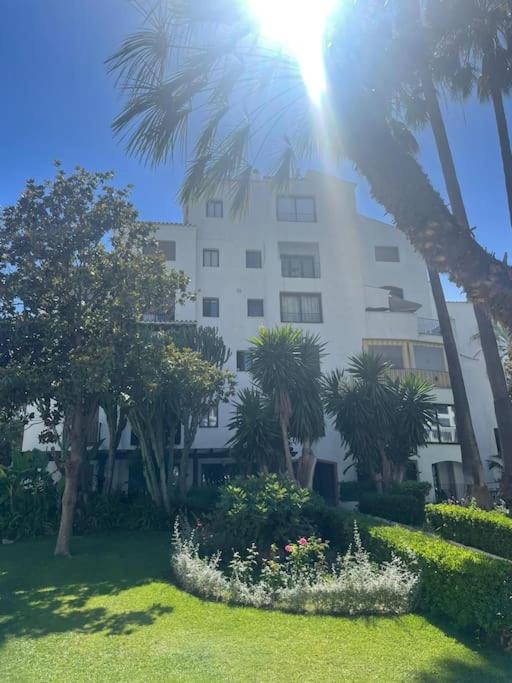 Puerto Banus 3 bed room - pool by Casa del sol HR - Three-Bedroom Apartment - 33