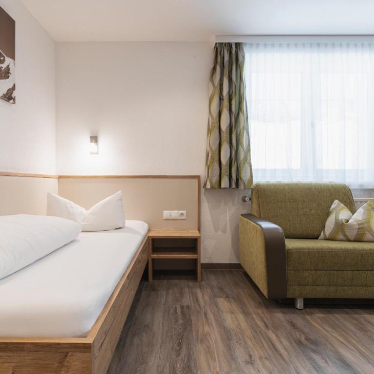 Birkheim - Standard Dreibettzimmer - 6