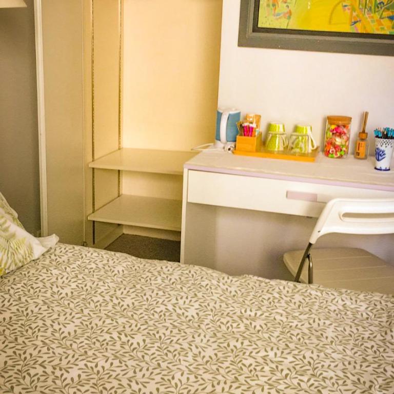 Double Room with Balcony - Chambre Double avec Balcon - 5