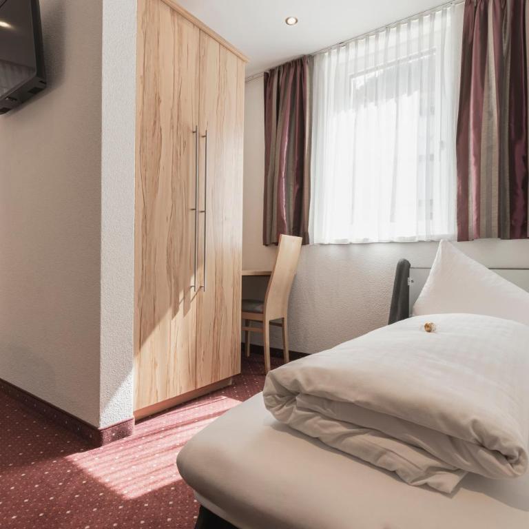 Birkheim - Apartment mit 2 Schlafzimmern und Balkon - 2
