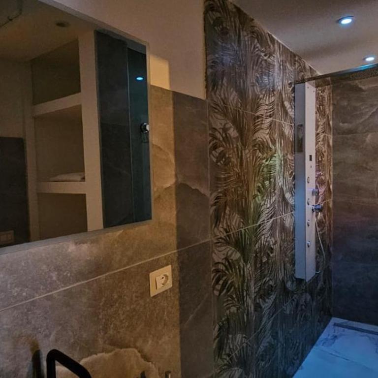 CentroCittà Twin - Deluxe Quadruple Room - 19