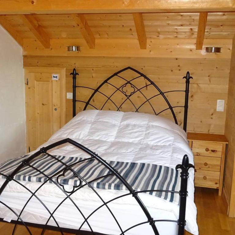 Chalet familial aux Gets, 8 pers, 150m des pistes, 4 chambres, 4 SDB, terrasse sud, proche lac - FR-1-802-71 - Chalet - 20