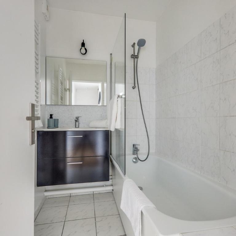 Porte de Paris - Stade de France - Three-Bedroom Apartment - 7