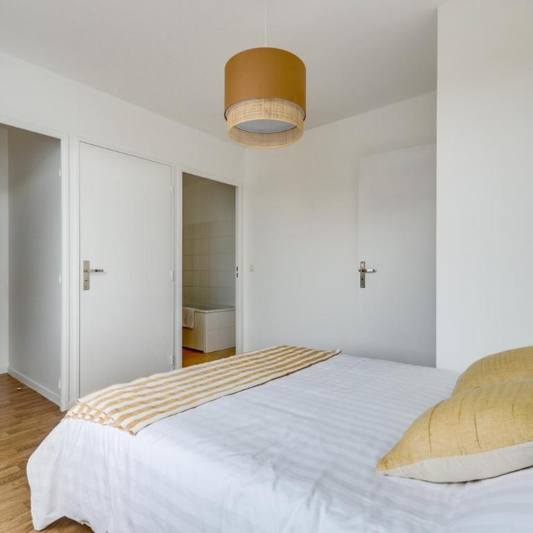 Porte de Paris - Stade de France - Three-Bedroom Apartment - 8
