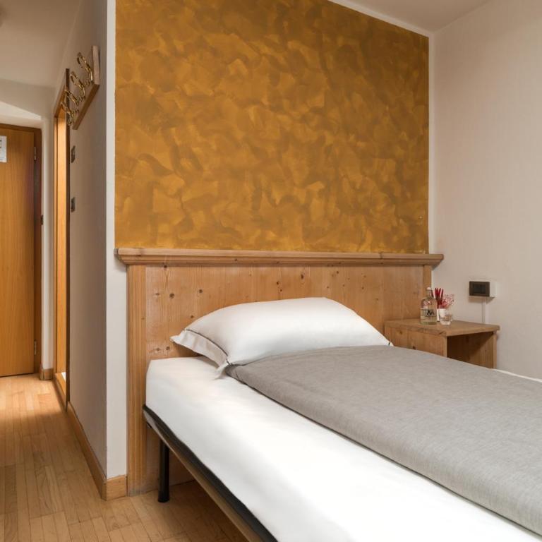Hotel Betulla - Camera Singola con Bagno Privato - 3