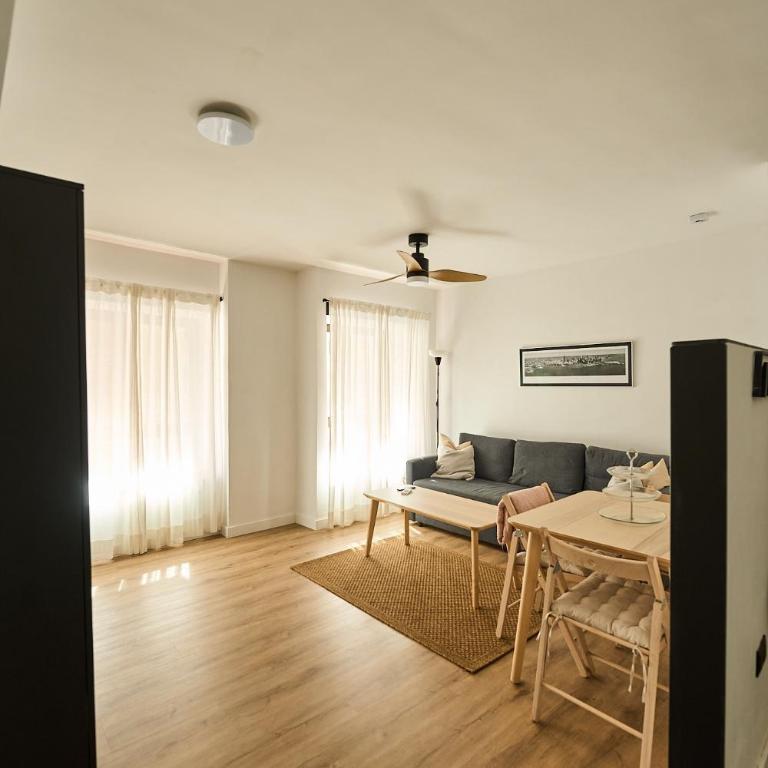 El Médano Central Snug - Apartamento de 2 dormitorios - 1