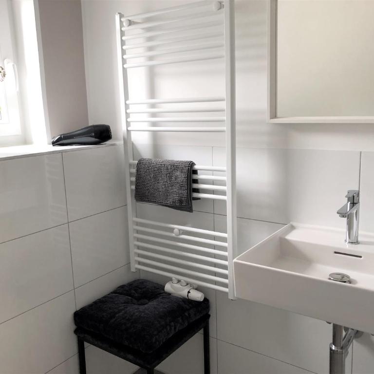 urbanAPARTMENTS Memmingen - mit Küche & Parkplatz - Apartment mit 2 Schlafzimmern - 7