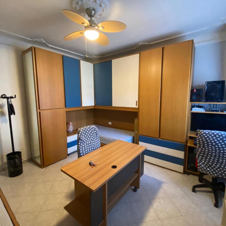 Renovated with two single beds - Appartamento con 1 Camera da Letto - 1