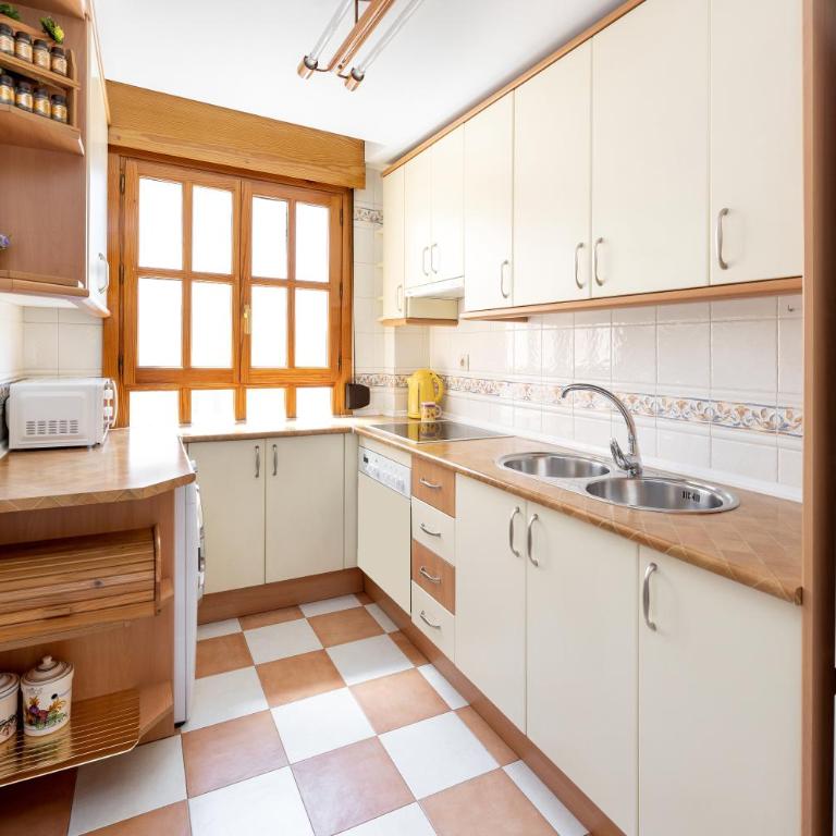 APARTAMENTO ADULTOS CENTRO N V 1 free parking - One-Bedroom Apartment - 5