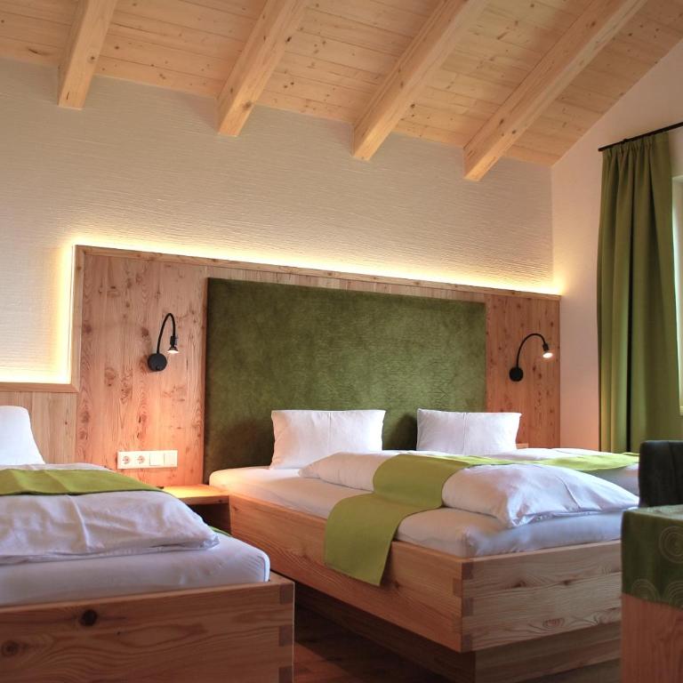 Hinkerhof - Doppelzimmer mit Gartenblick - 2