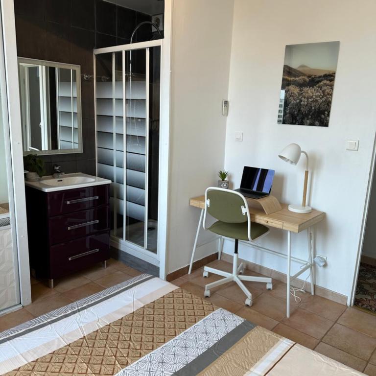 Maison de ville à Nice Ouest dans propriété arborée - Appartamento con 2 Camere da Letto - 14