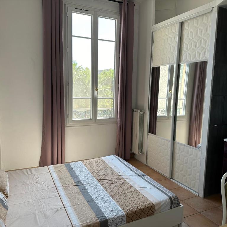 Maison de ville à Nice Ouest dans propriété arborée - Appartamento con 2 Camere da Letto - 13