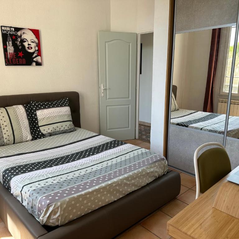 Maison de ville à Nice Ouest dans propriété arborée - Appartamento con 2 Camere da Letto - 8