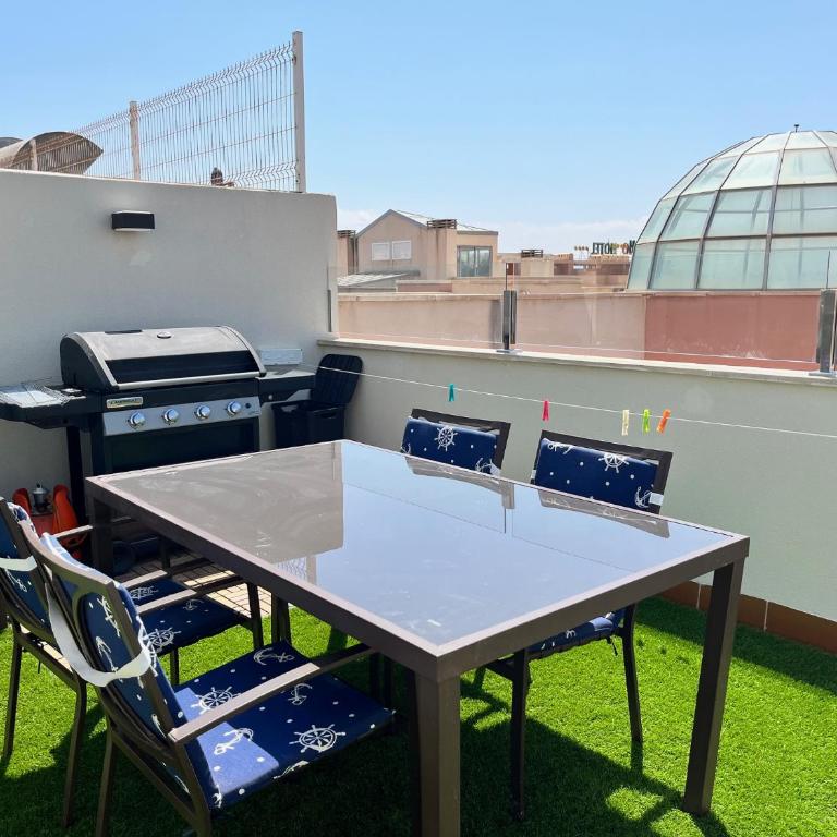Ático PalamiRey - 2 terrazas, WIFI, barbacoa, zona especial niños - Apartamento de 2 dormitorios - 5