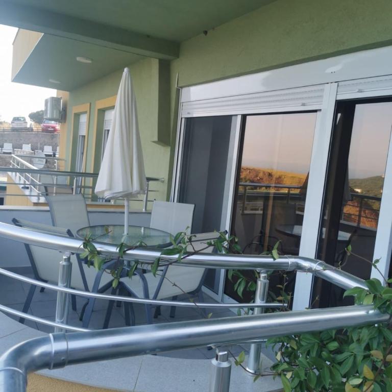 Apartments Bibic - Apartment with Sea View - 3