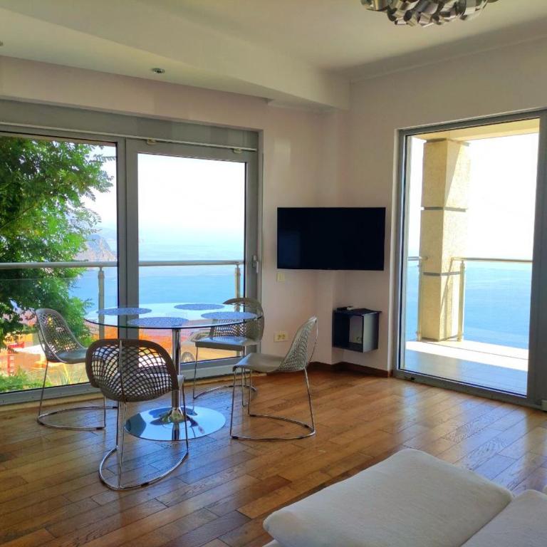 Nature Escape Infinity Pool and Amazing Sea View - Apartman sa 2 Spavaće Sobe - 2