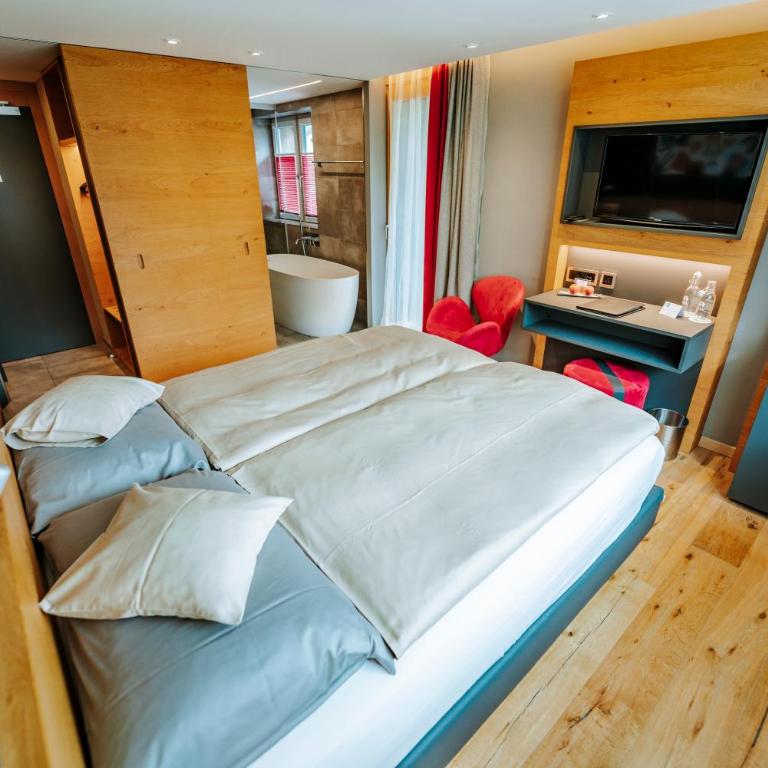 Hotel Eden Wellness - Superior Doppel- oder Zweibettzimmer mit Balkon - 4