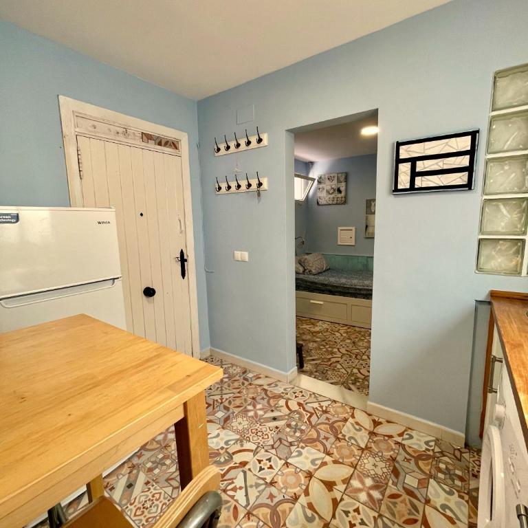 Rosa de los Vientos - Little Blue House - Estudio - 11