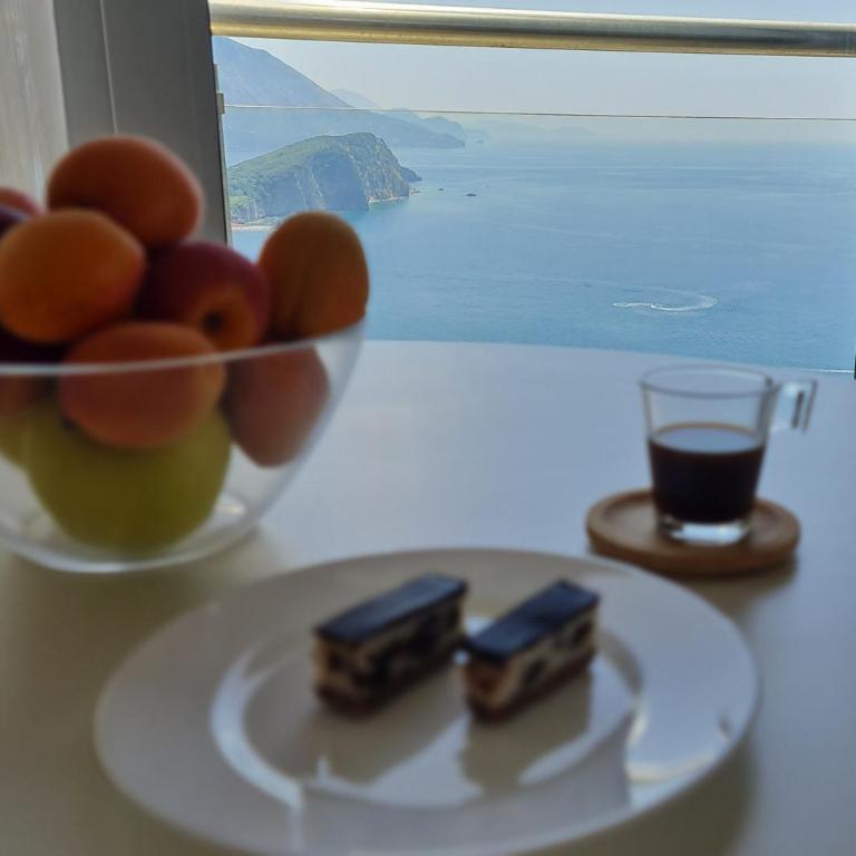 Altezza Luxury Apartment 11 - Two-Bedroom Apartment with Balcony and Sea View - 4
