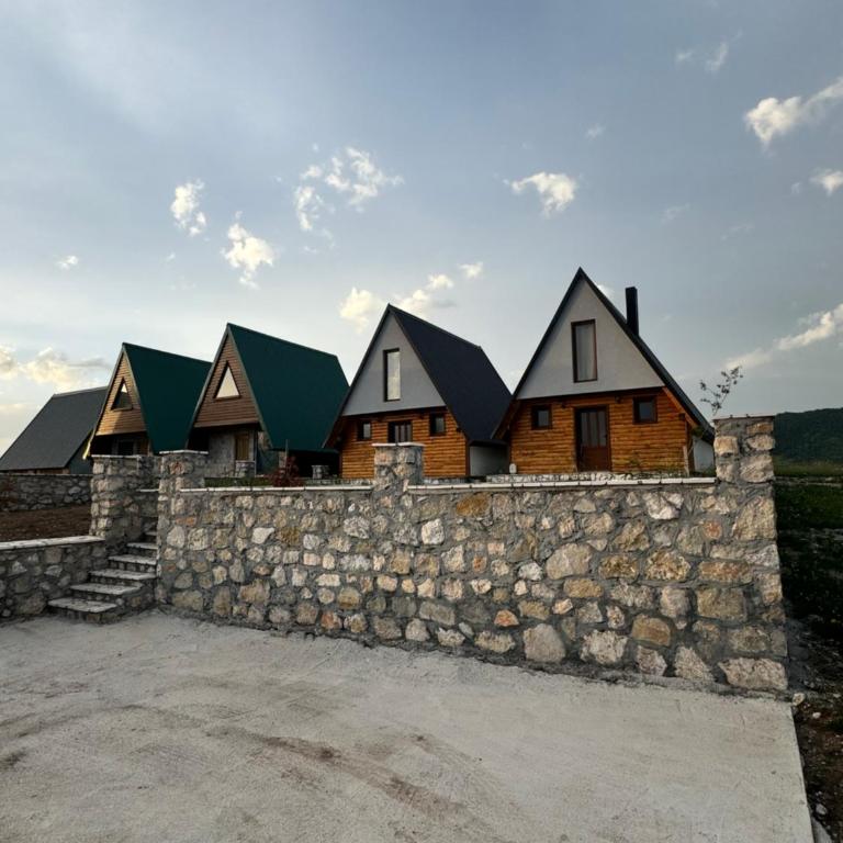 4Seasons Mountain Home 1 - Two-Bedroom House - 31