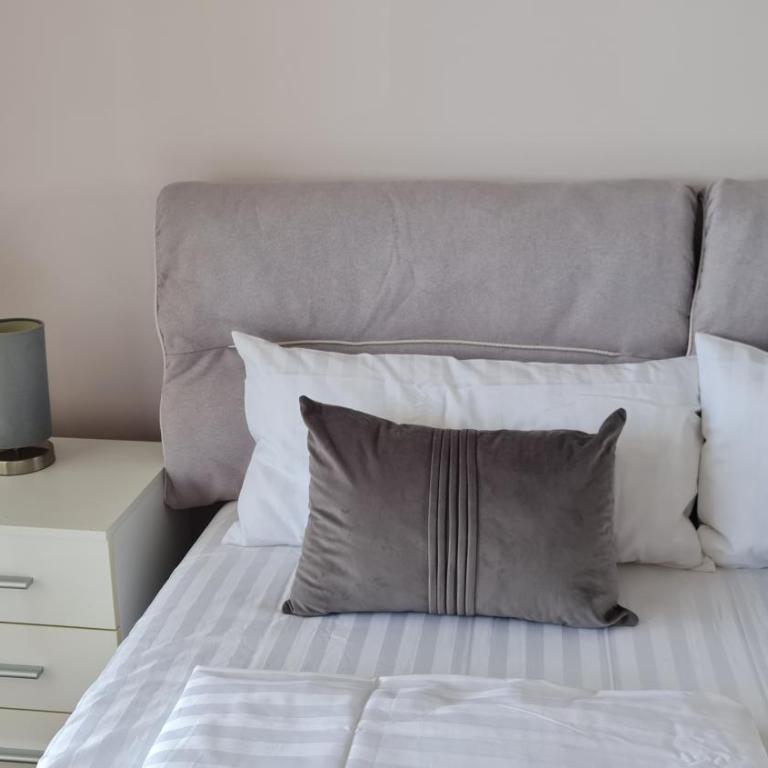 Altezza Luxury Apartment 11 - Two-Bedroom Apartment with Balcony and Sea View - 16