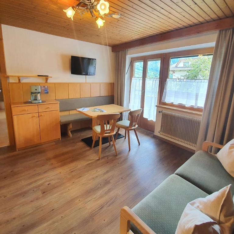 Haus Elisabeth Sporer - Appartamento con 2 Camere da Letto e con Doccia - 2
