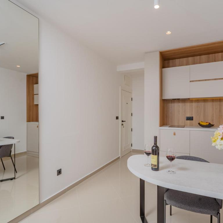 Bliss Apartments - Deluks Studio sa Bračnim Krevetom (King-size) - 3