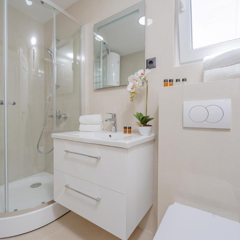 Bliss Apartments - Deluks Studio sa Bračnim Krevetom (King-size) - 6